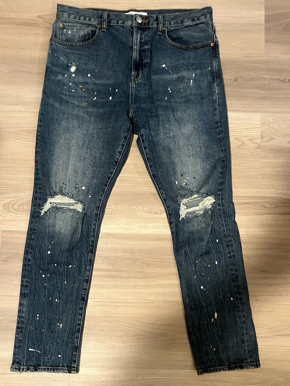 PacSun - Distressed Paint-Splatter Men’s Jeans